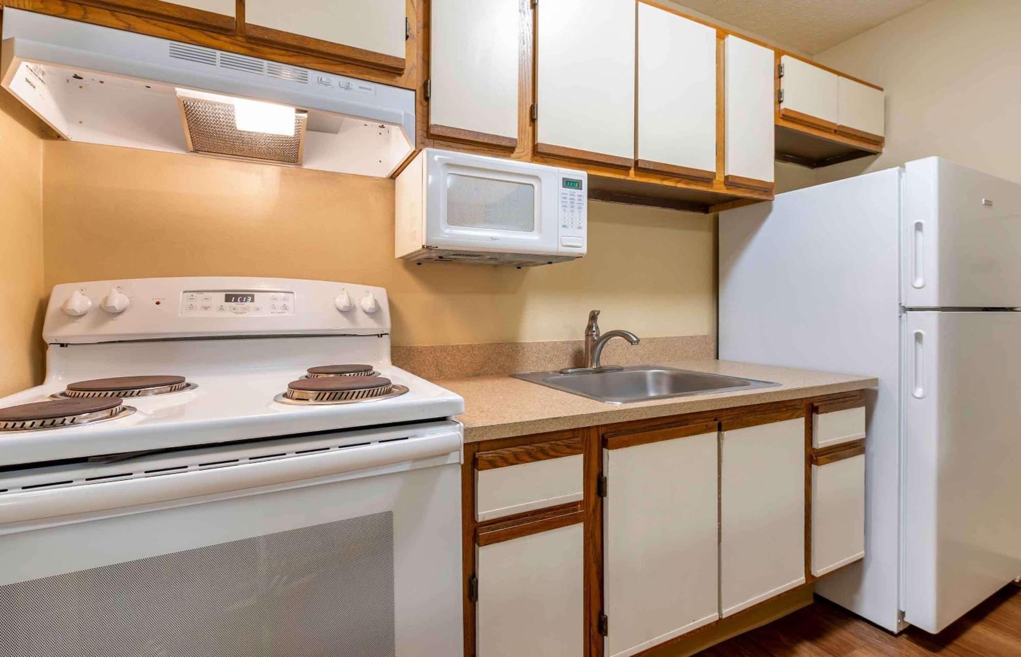 Extended Stay America Select Suites - Indianapolis - North - Кармел Екстериор снимка