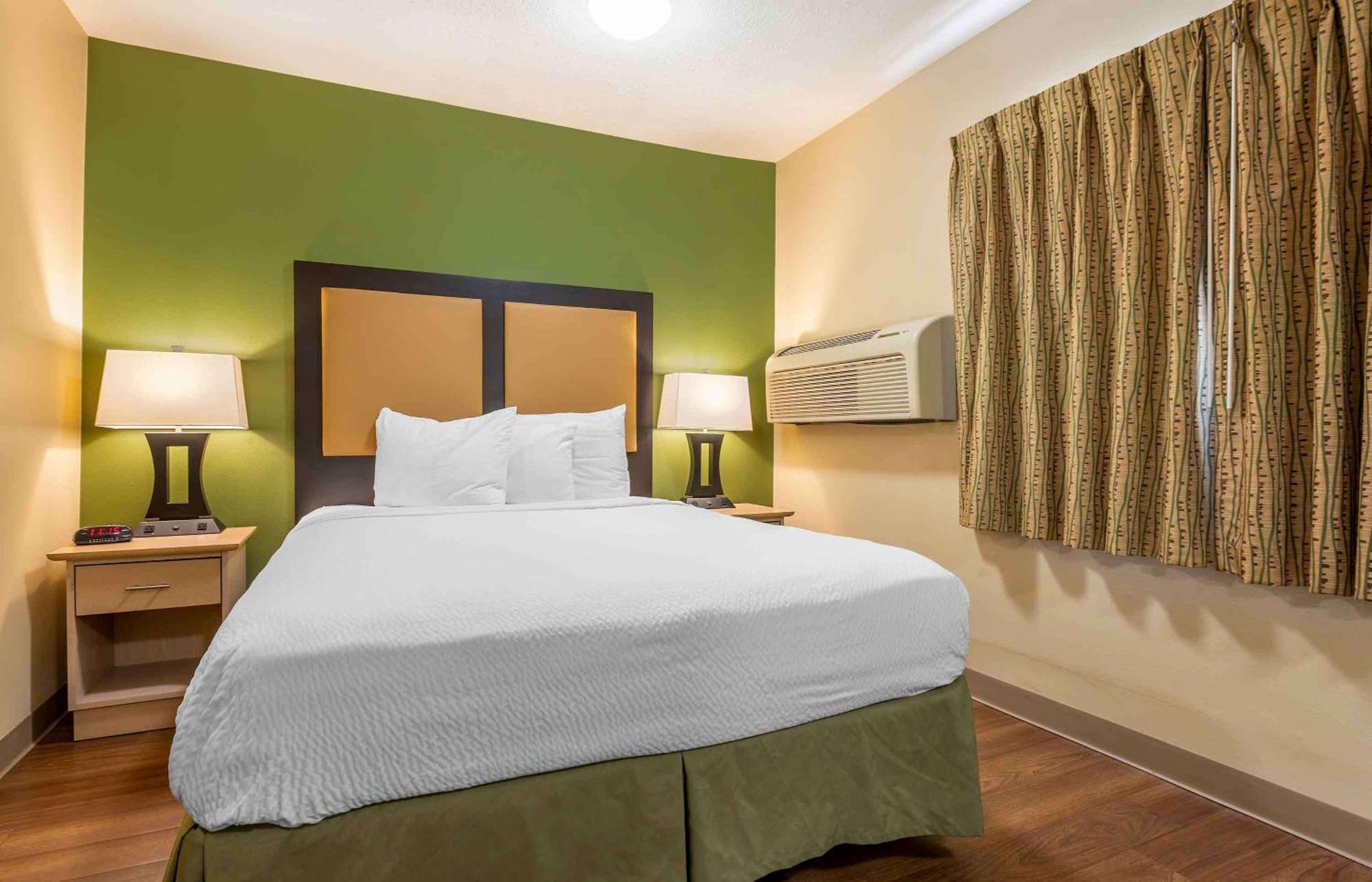 Extended Stay America Select Suites - Indianapolis - North - Кармел Екстериор снимка