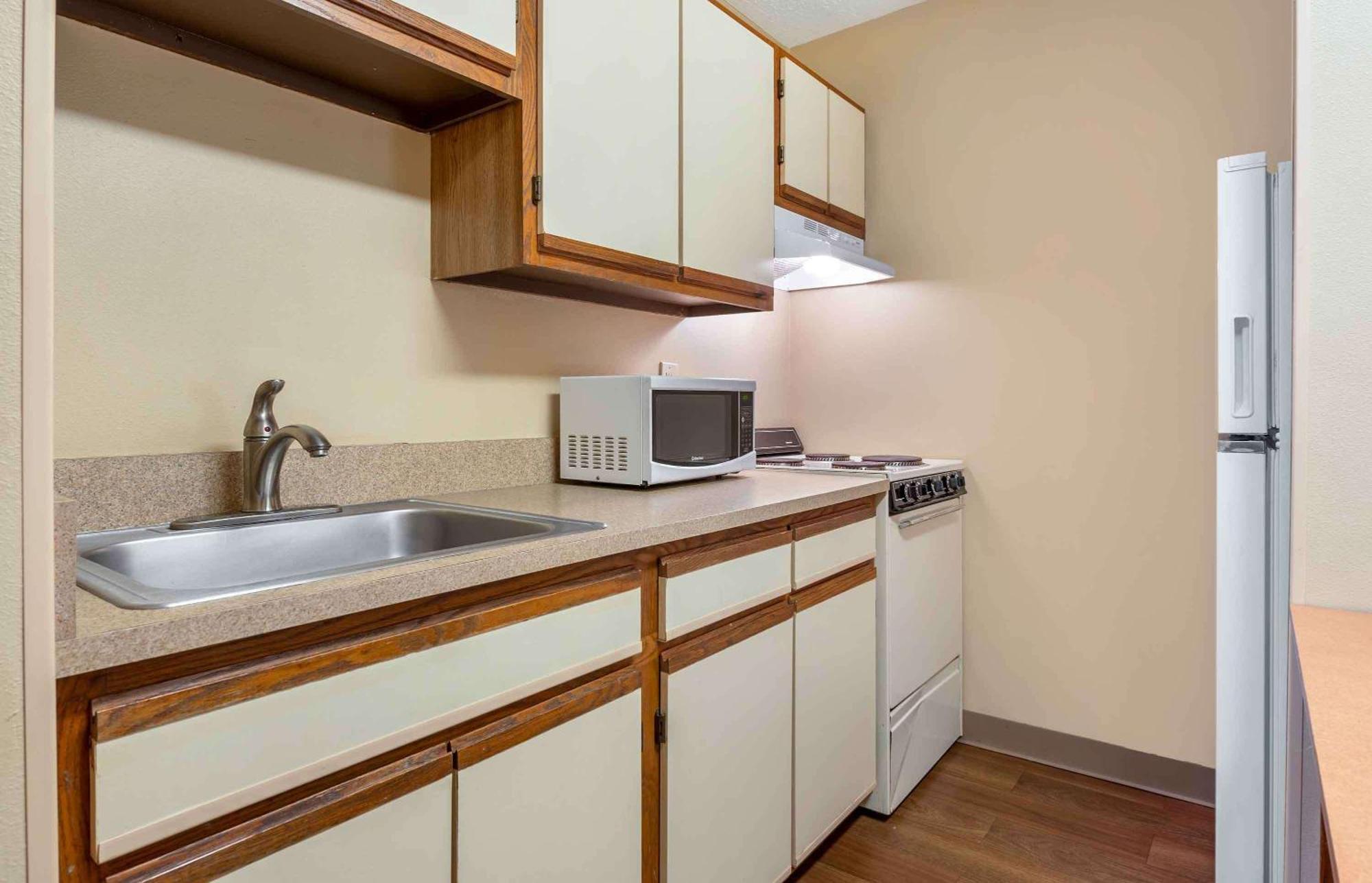 Extended Stay America Select Suites - Indianapolis - North - Кармел Екстериор снимка